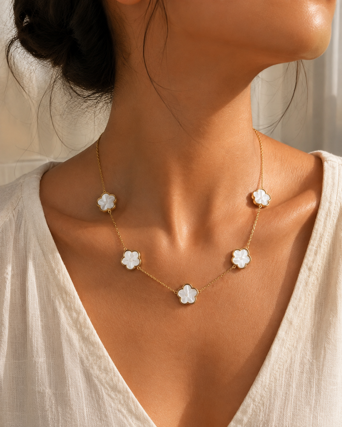 Collier Alba Doré Femme à Fleurs Nacrées en Acier Inoxydable